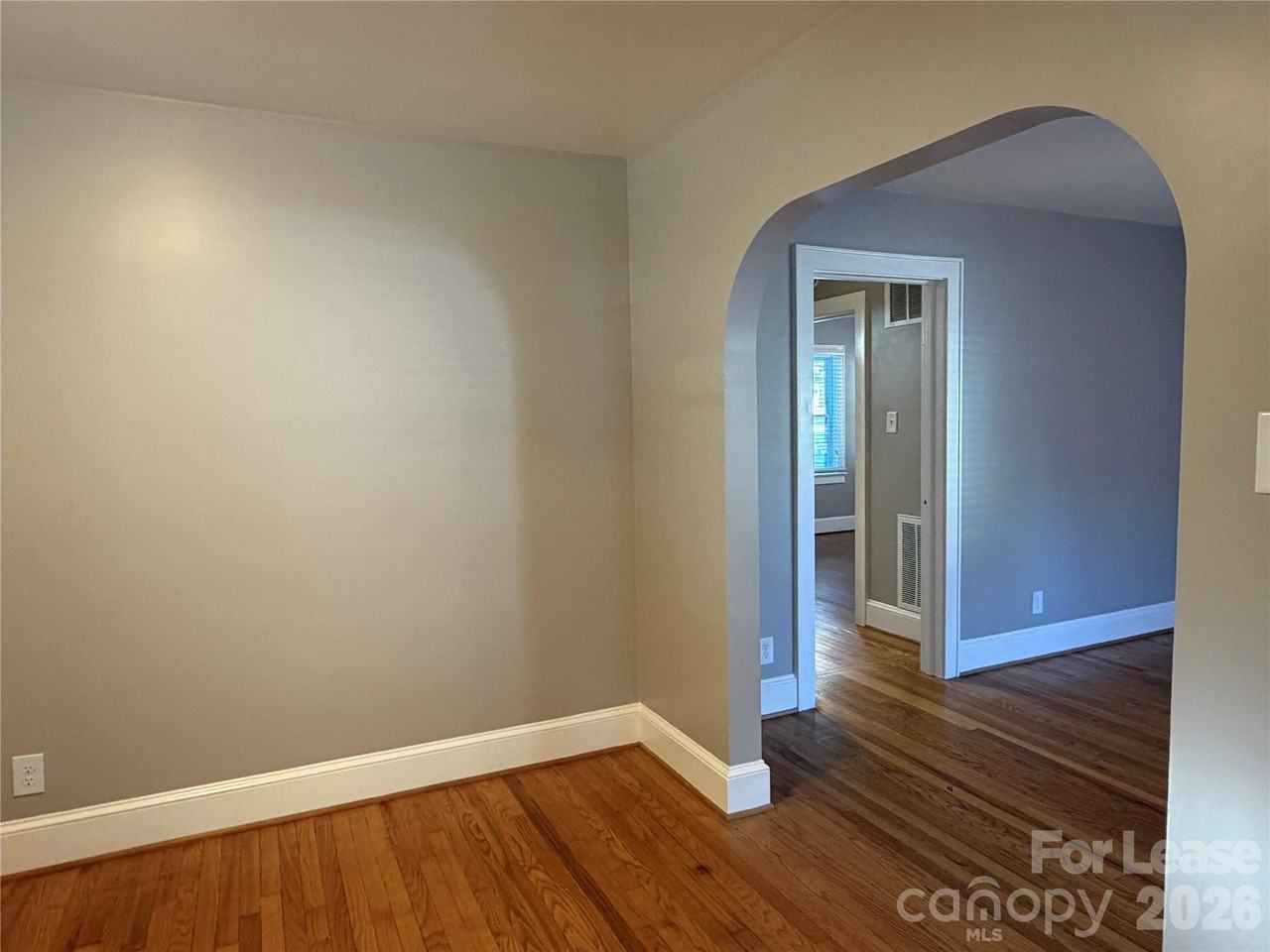 153 Bost St - Photo 4 of 17