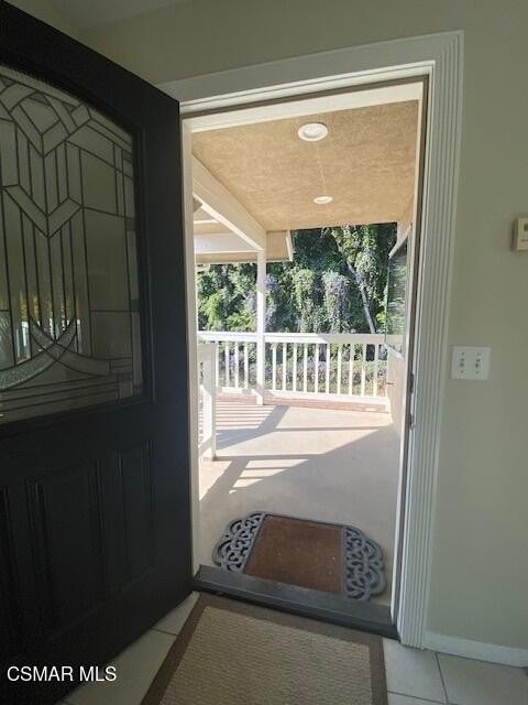 630 Crestview Ave - Photo 7 of 25