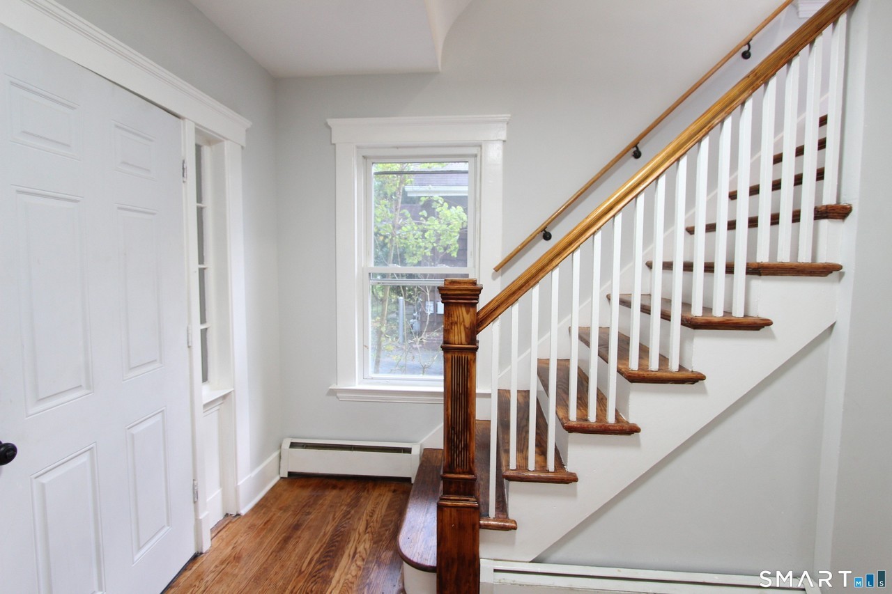 53 Park Rd - Photo 2 of 14