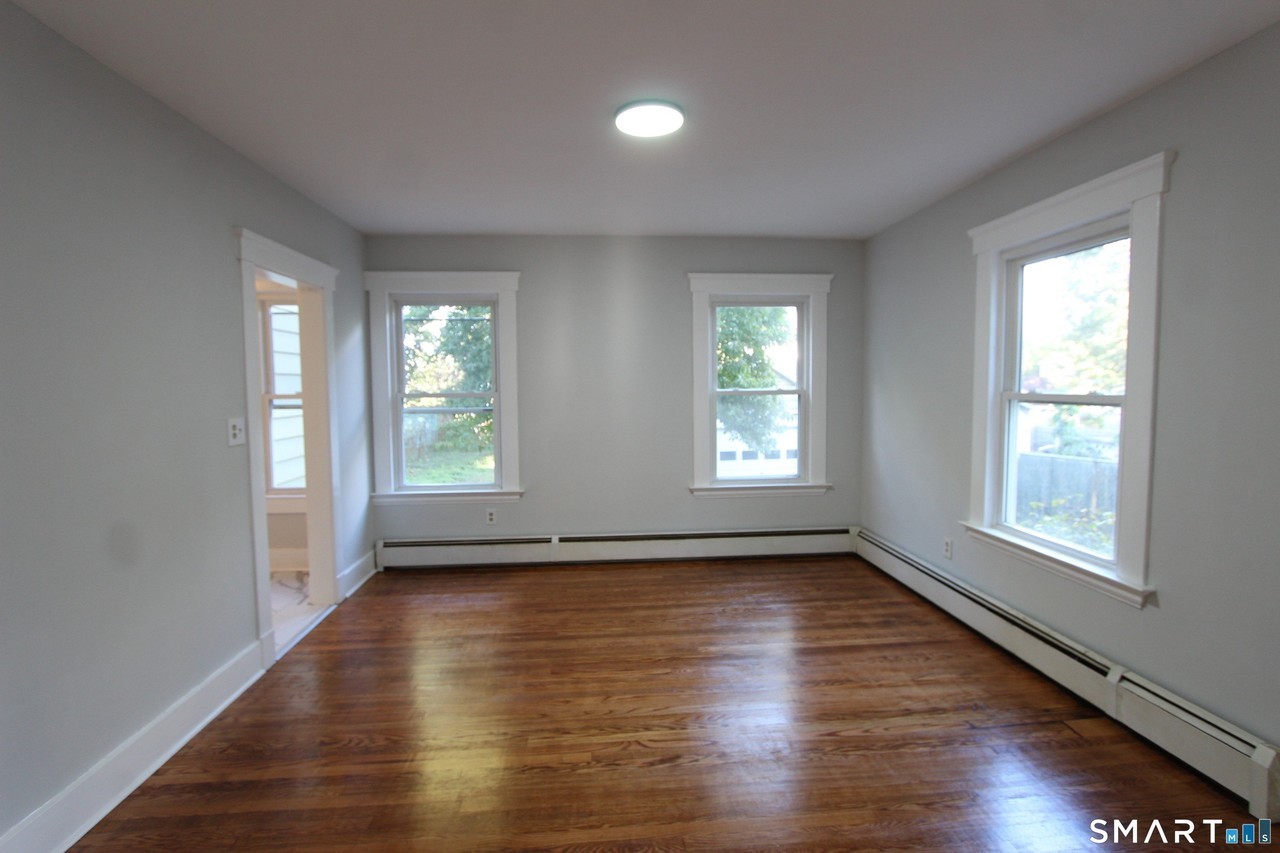 53 Park Rd - Photo 5 of 14