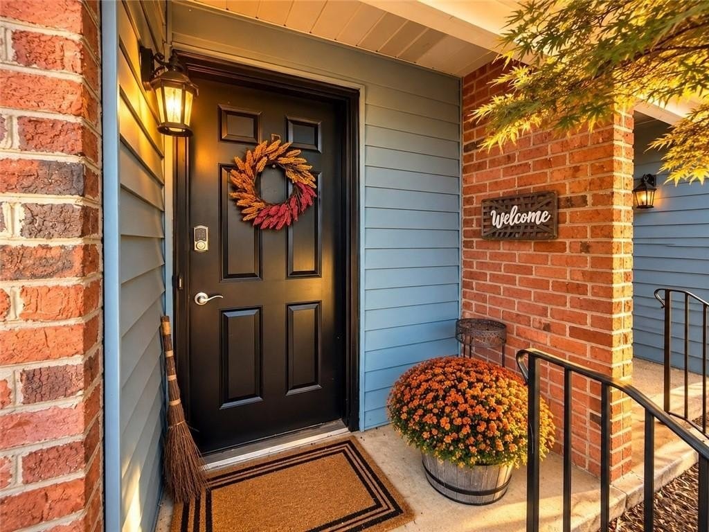 1195 Minhinette Dr #F - Photo 3 of 39