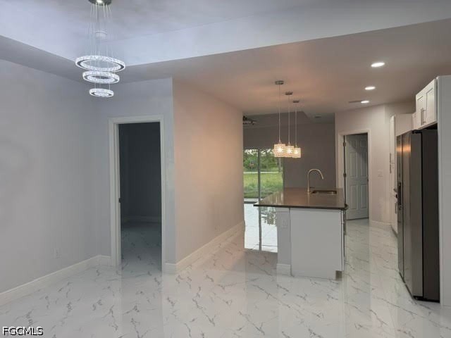 744 Eisenhower Blvd - Photo 7 of 21
