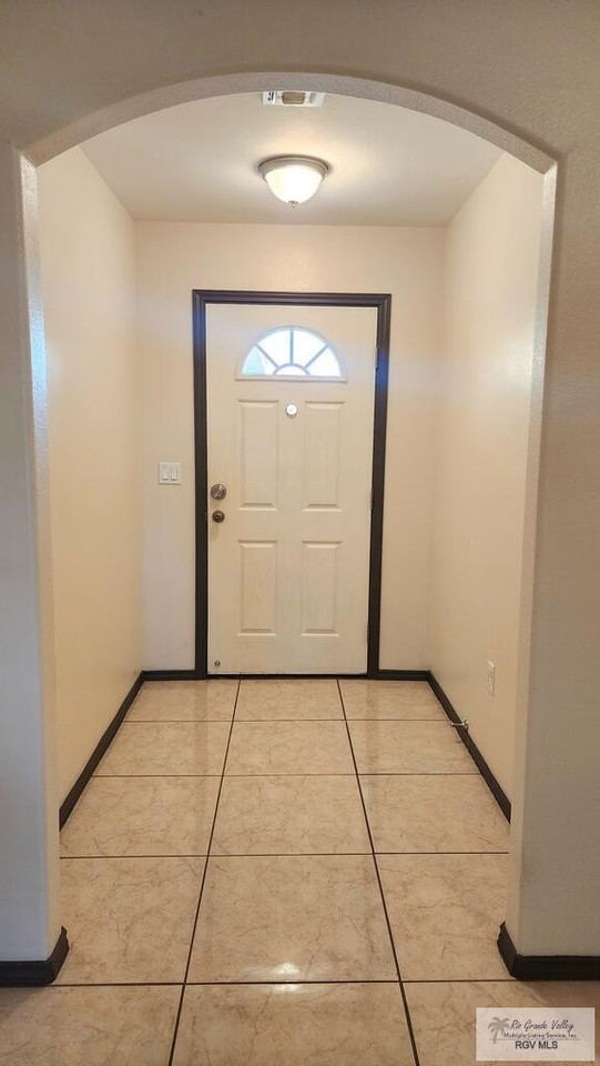 3246 Brasilia - Photo 2 of 23