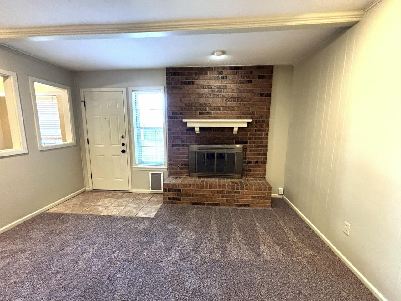5712 37th St - Photo 2 of 22