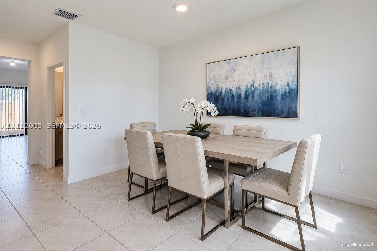 1291 Ne 3rd Ave #1291 - Photo 5 of 11