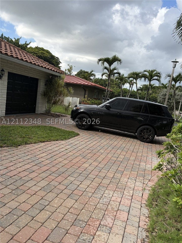 1410 Nw 93rd Ter #1412 - Photo 5 of 30