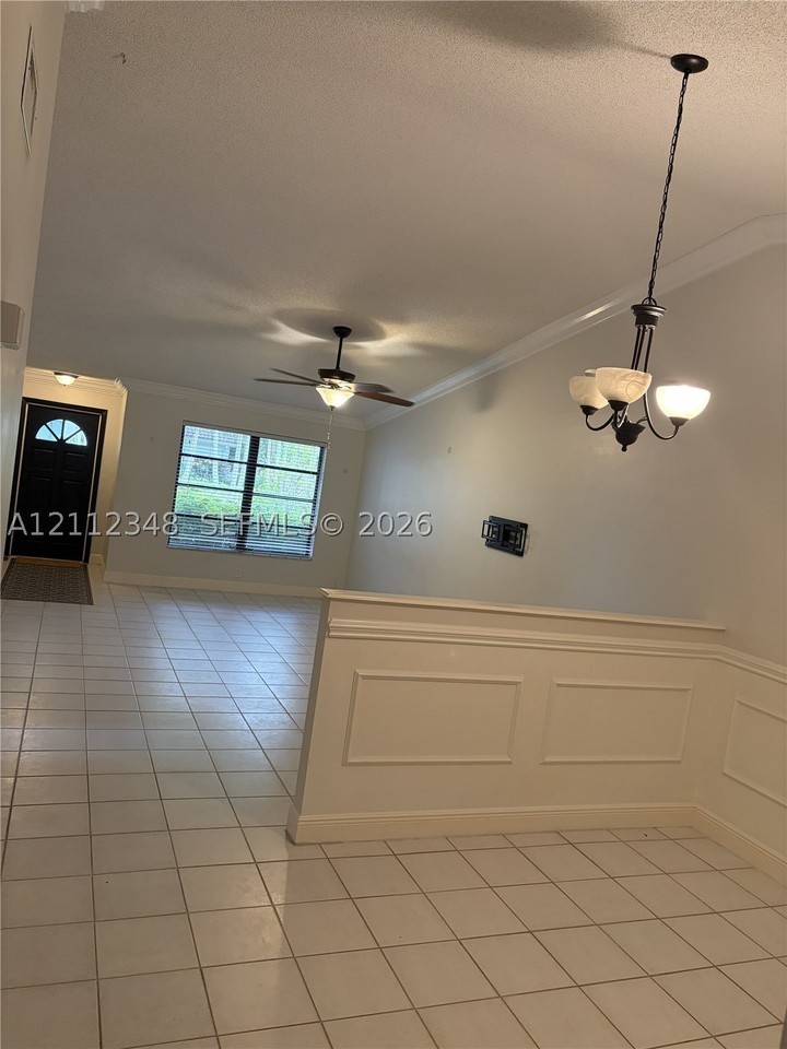 1410 Nw 93rd Ter #1412 - Photo 7 of 30