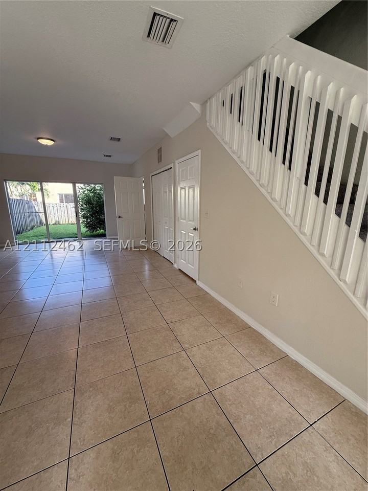 20439 Nw 15th Ave #9 - Photo 6 of 22