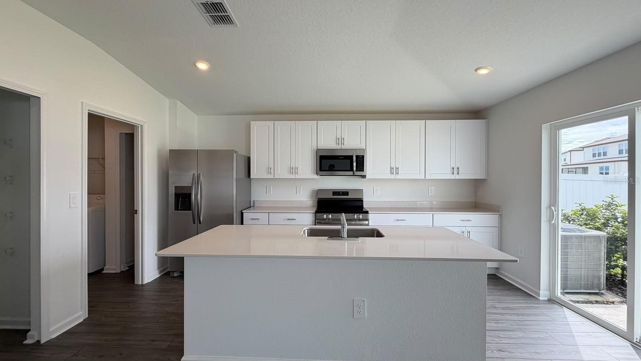8337 Sw 42nd Cir - Photo 6 of 21