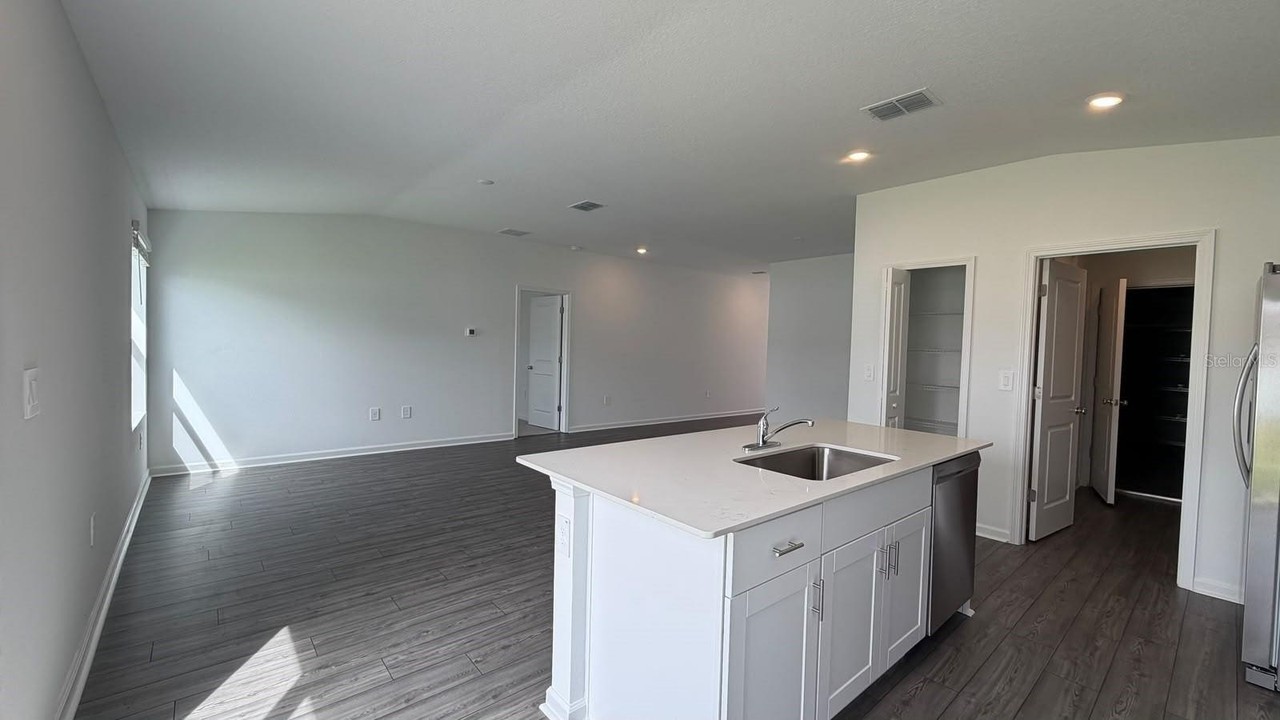 8337 Sw 42nd Cir - Photo 7 of 21