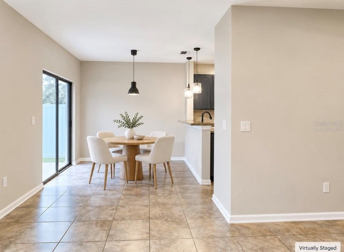 7407 Evening Primrose Ct - Photo 4 of 9