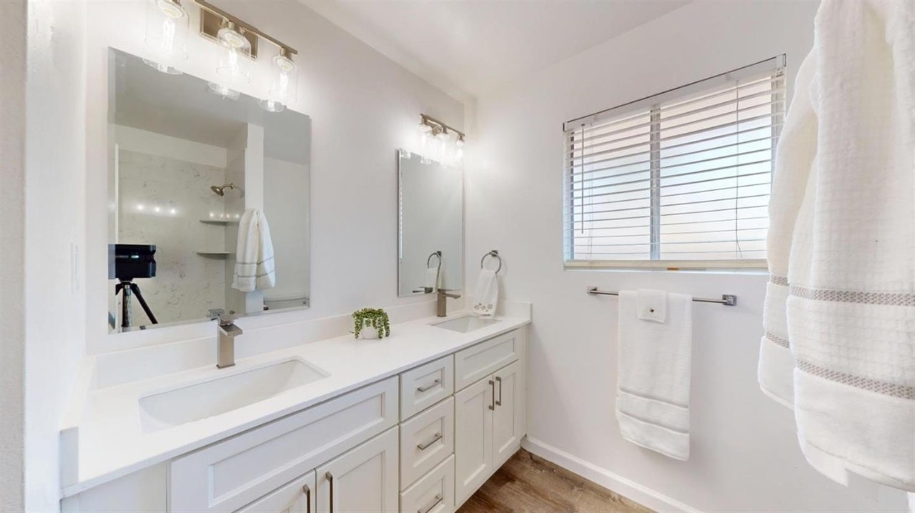 2501 Bahia Way - Photo 5 of 12