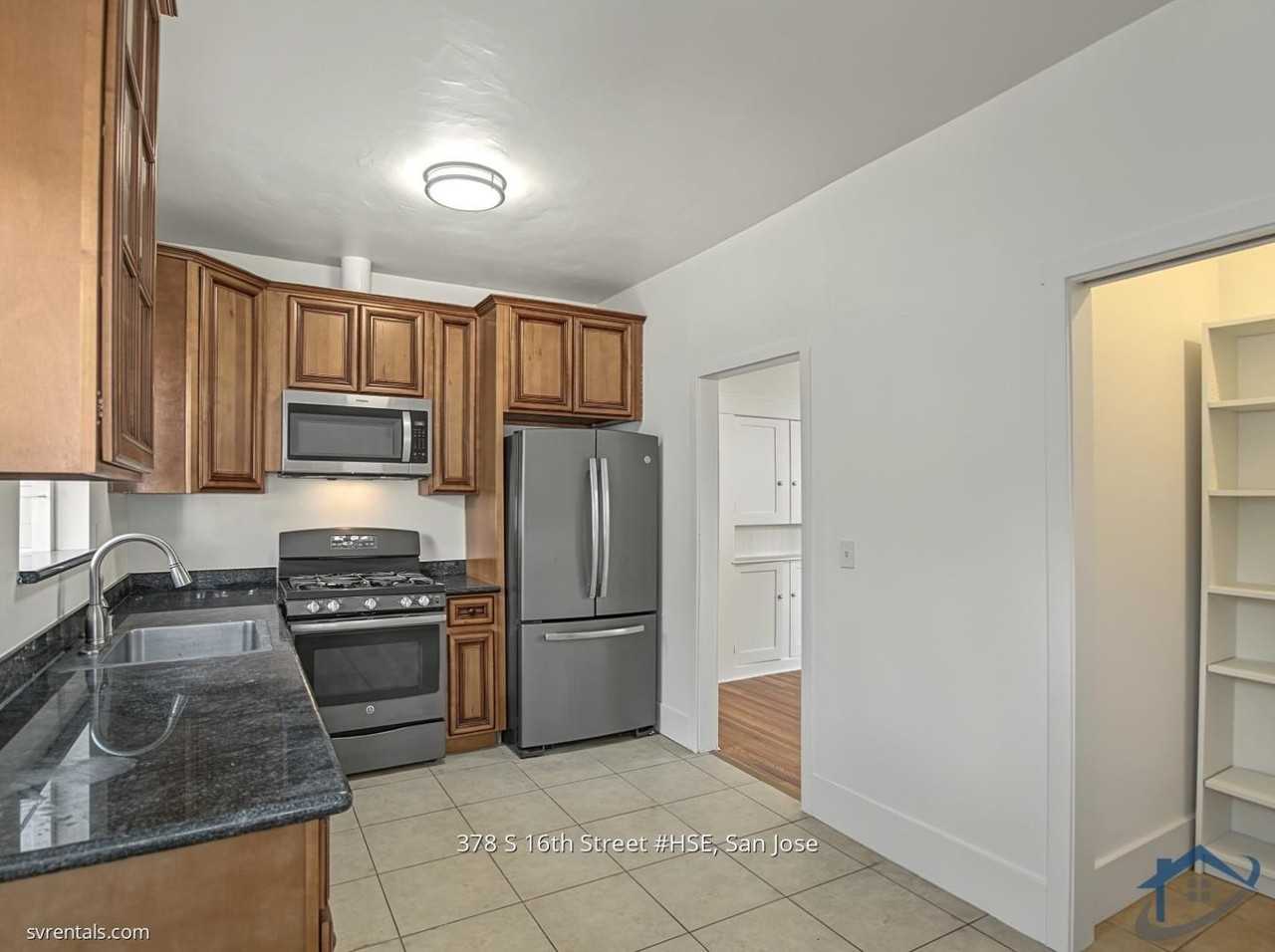 378 S 16th St - Photo 5 of 30