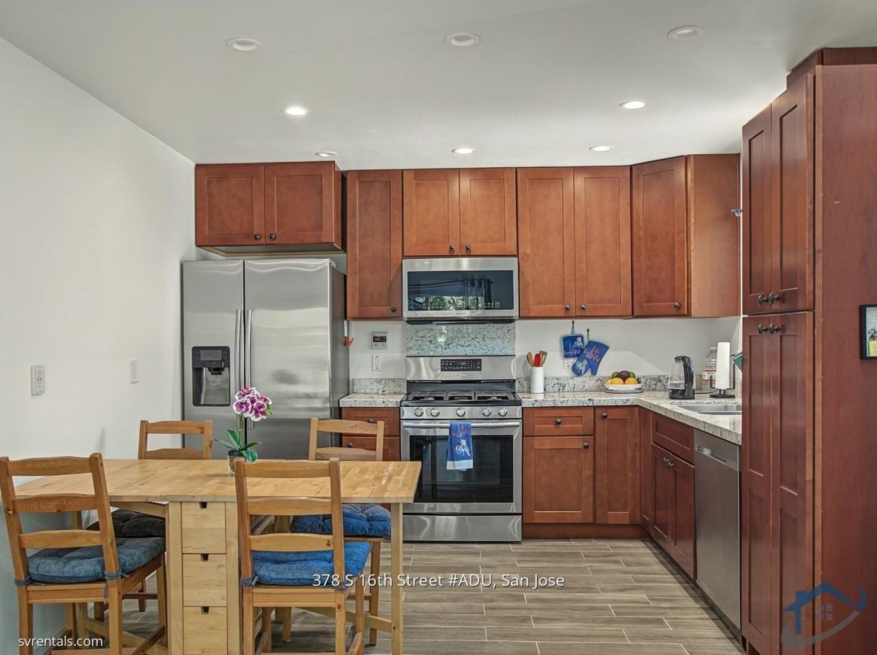 378 S 16th St #ADU - Photo 2 of 15