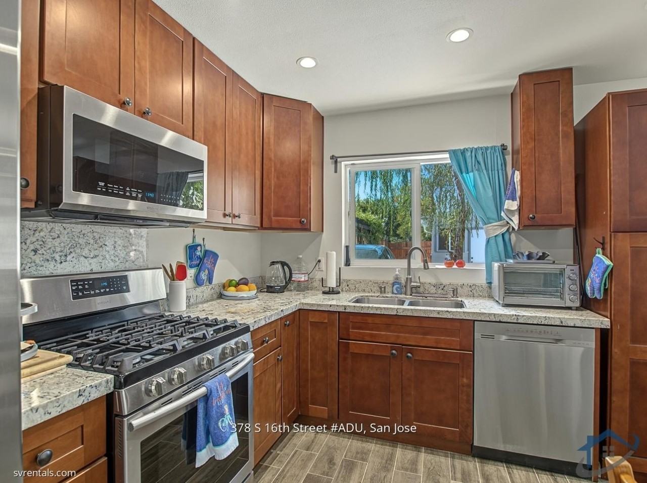 378 S 16th St #ADU - Photo 3 of 15