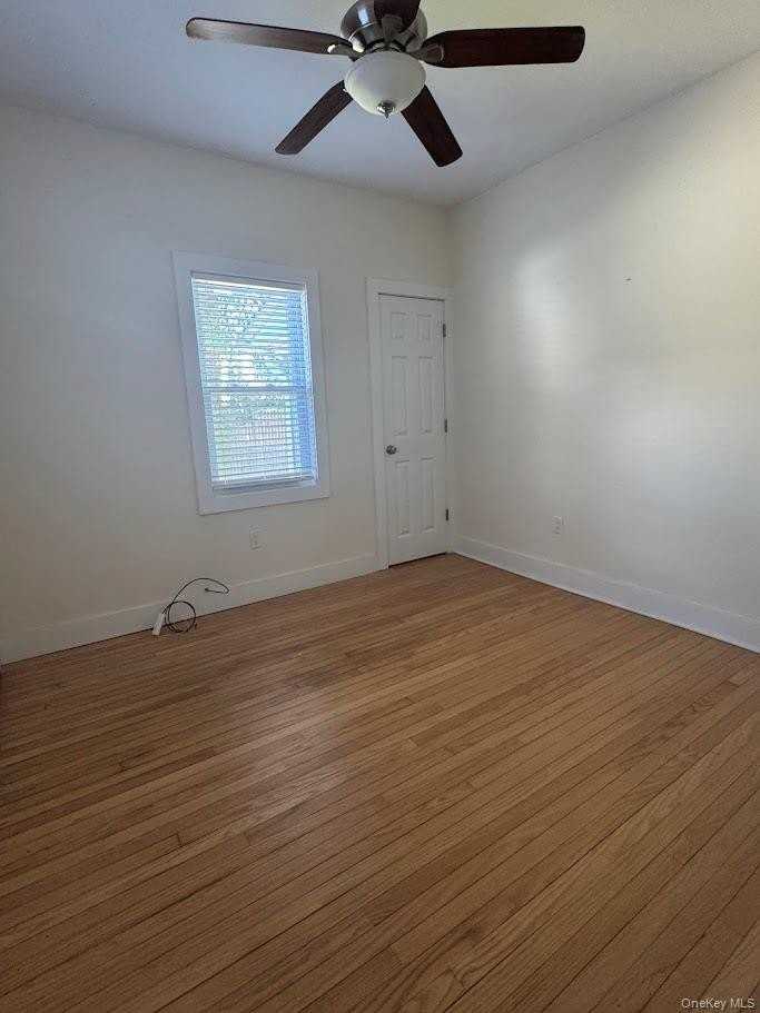 15 Henry St - Photo 4 of 11