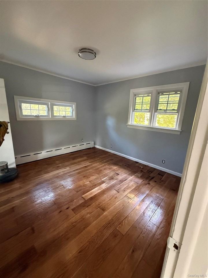 124 Camp Hill Rd - Photo 4 of 14