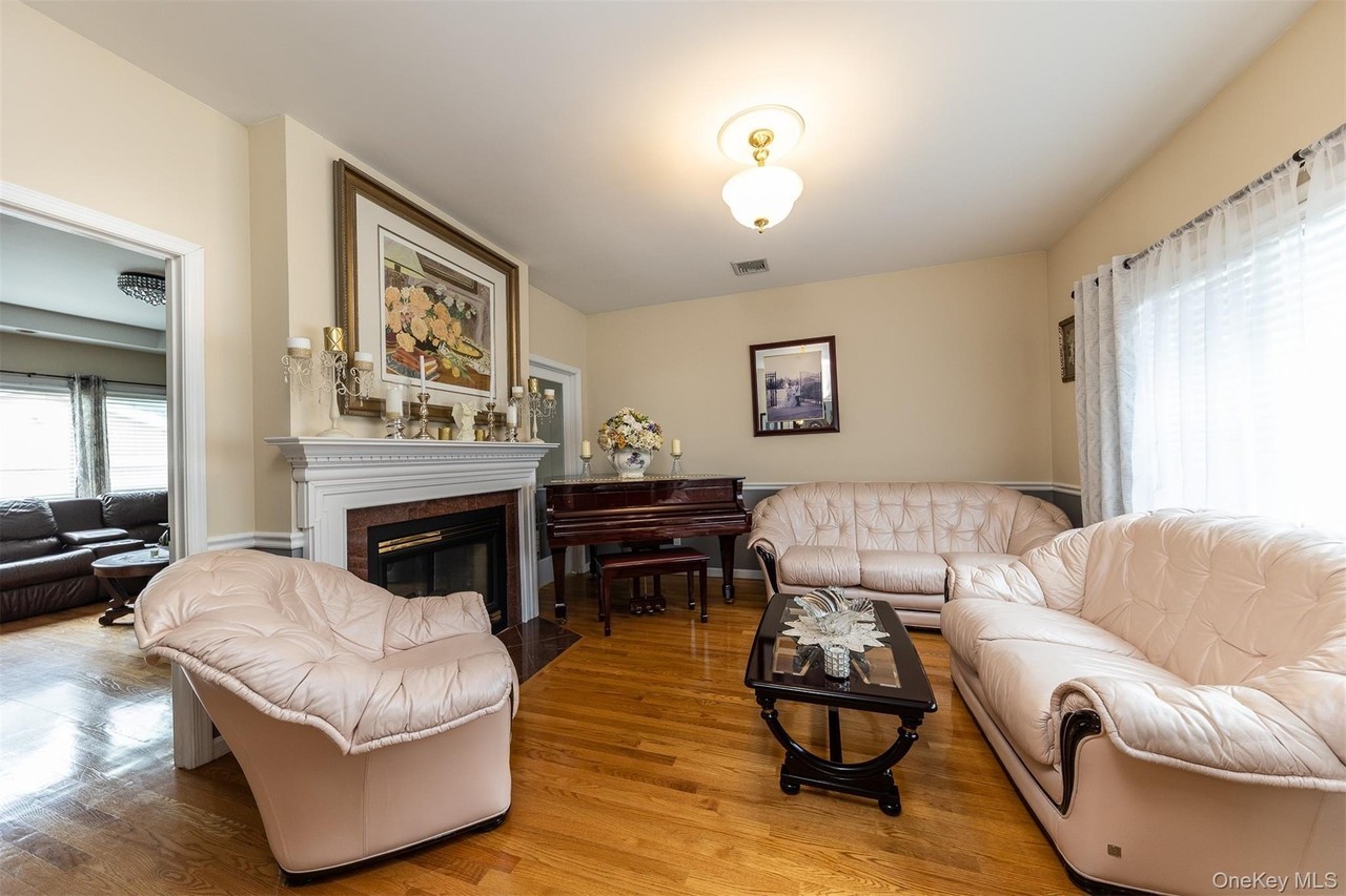 102 Davison Ave - Photo 7 of 27