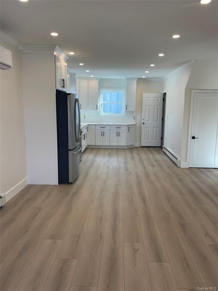 333 Meacham Ave - Photo 4 of 12