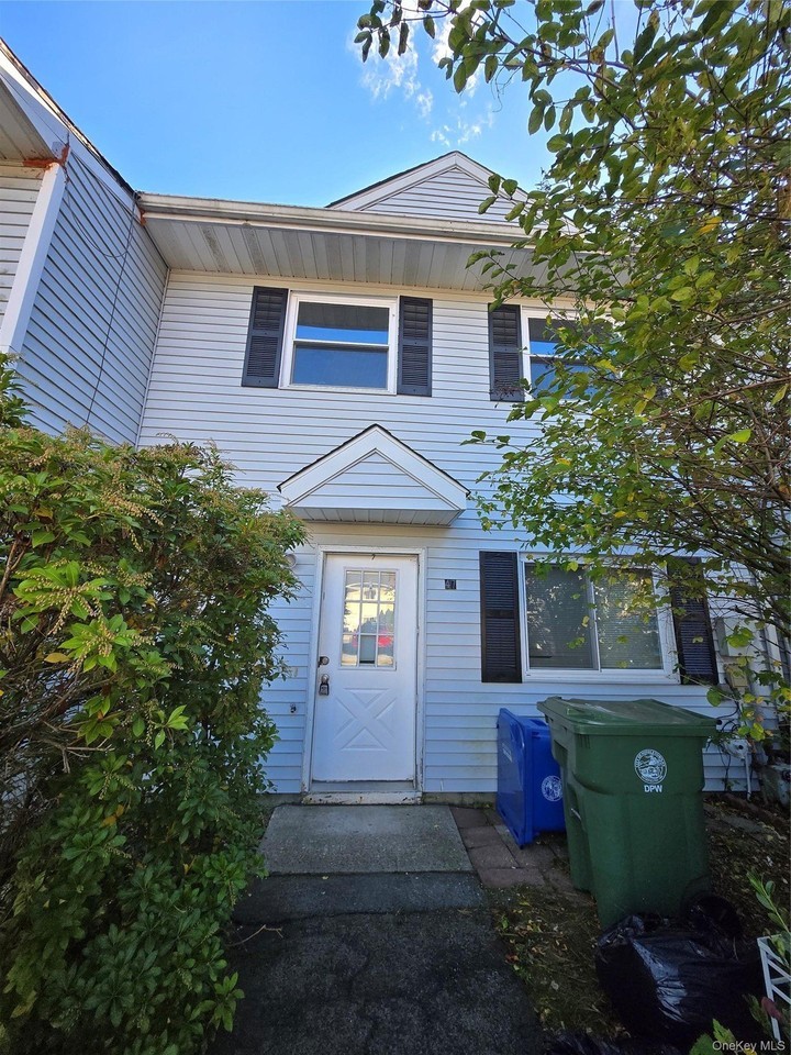 47 Birch Dr - Photo 2 of 20