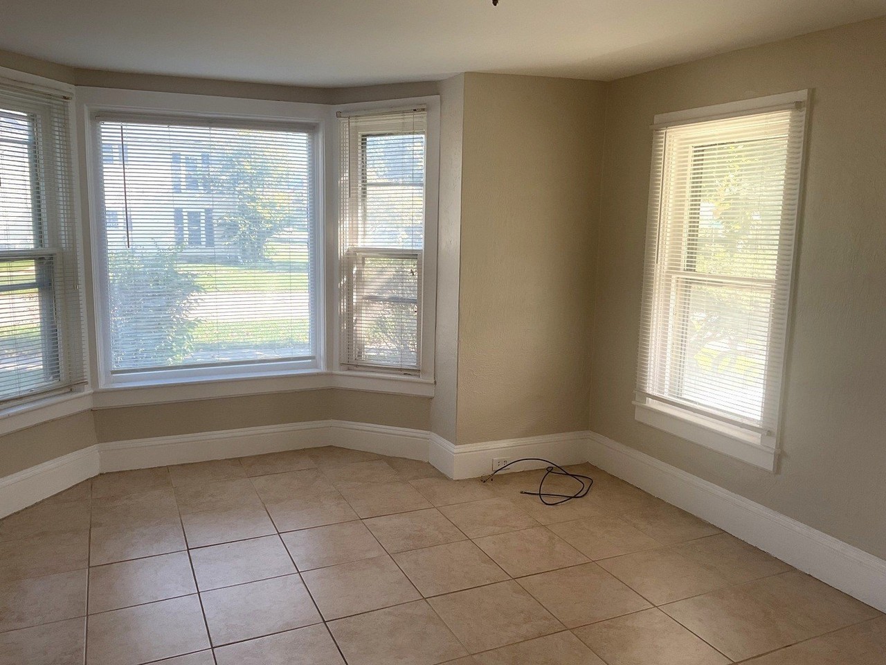 105 N Jefferson St #1 - Photo 7 of 10