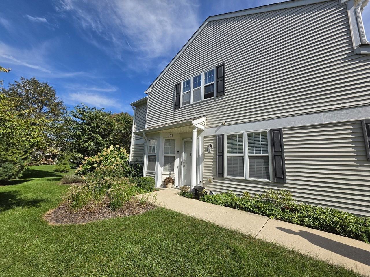 2911 Bartlett Ct #104 - Photo 2 of 15