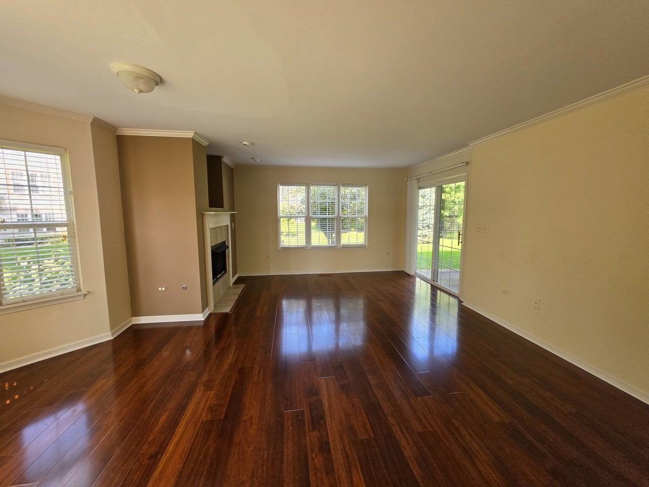 2911 Bartlett Ct #104 - Photo 3 of 15