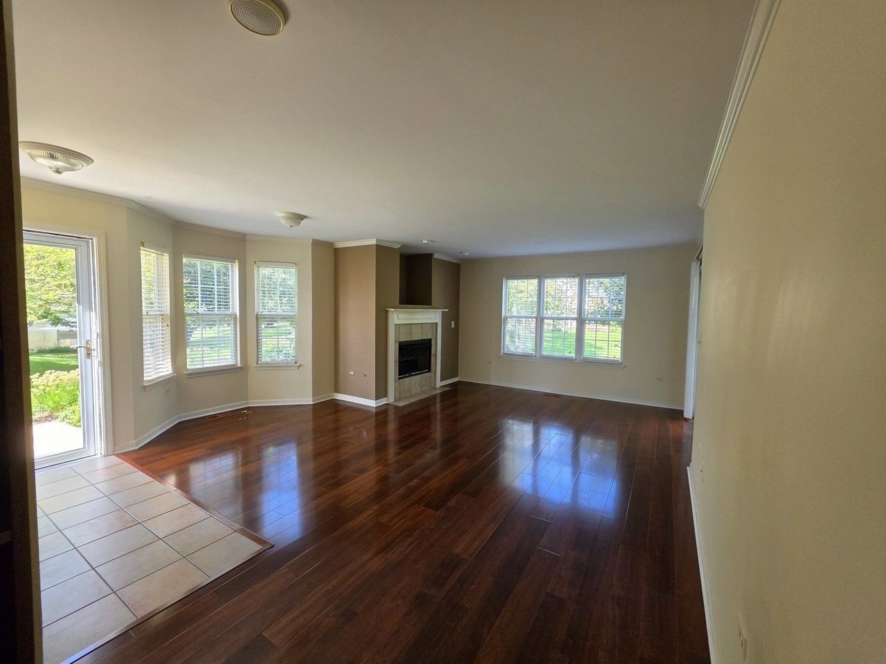 2911 Bartlett Ct #104 - Photo 5 of 15