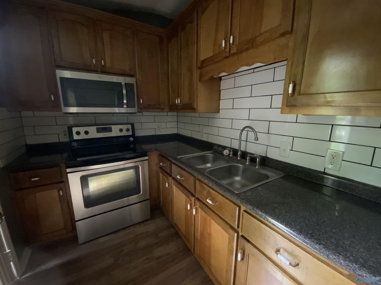 3201 Delisa Cir Nw - Photo 4 of 11