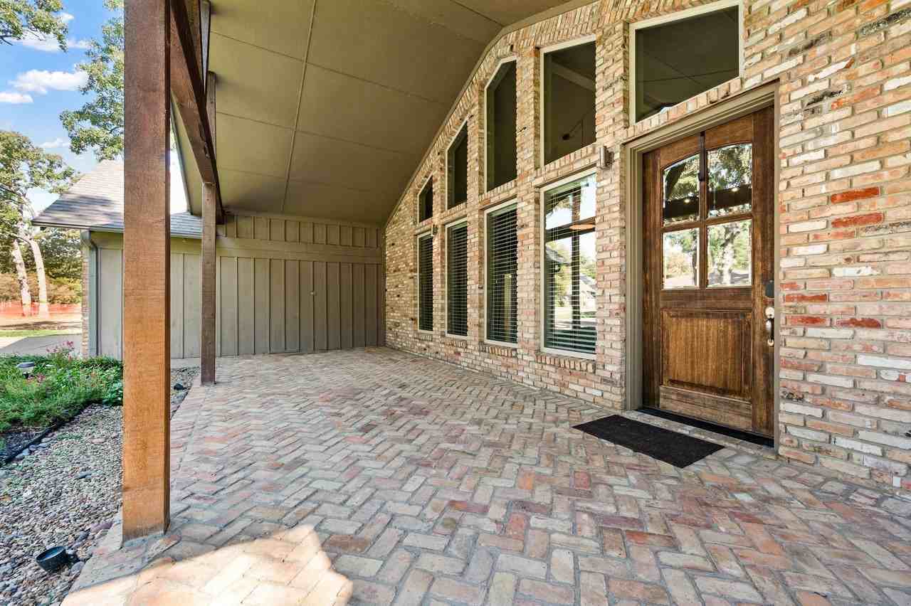 3504 Lakeridge Dr - Photo 6 of 40