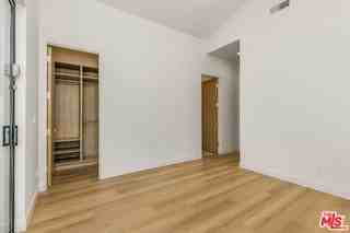 21112 Chase St - Photo 3 of 8