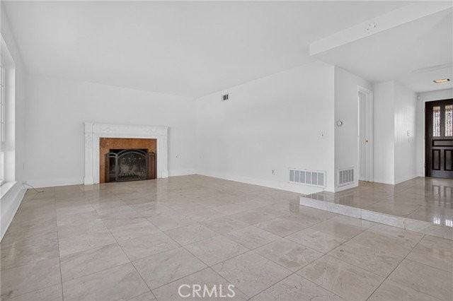 18731 Dylan St - Photo 7 of 7