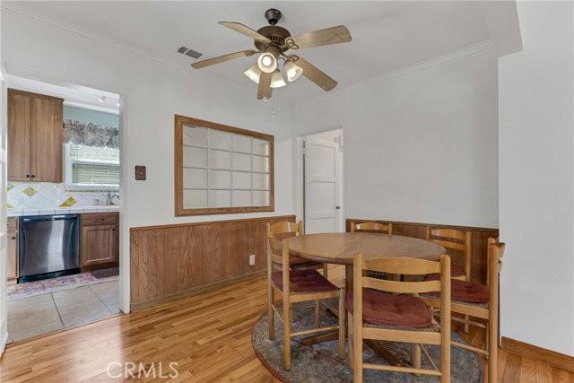 10429 Myrna St - Photo 4 of 8