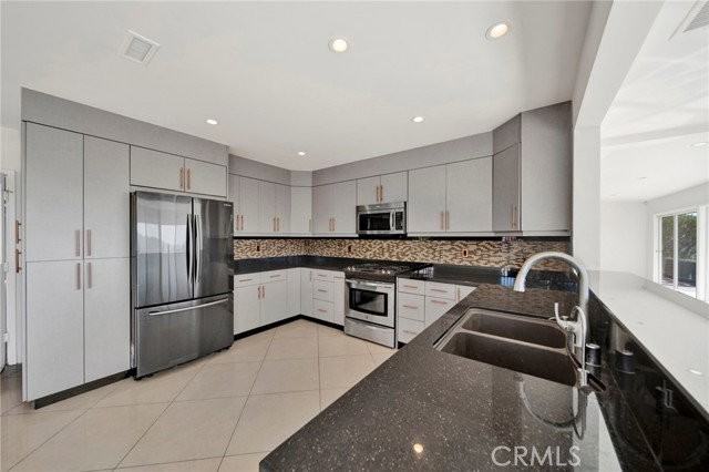 217 Cumberland Rd - Photo 7 of 7