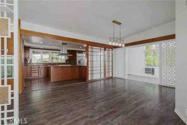280 Cumberland Rd - Photo 2 of 8
