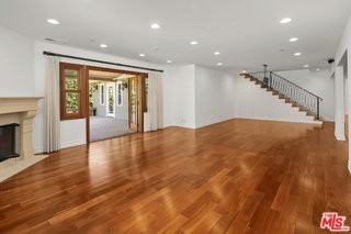 512 N Linden Dr - Photo 2 of 6