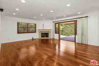 512 N Linden Dr - Photo 3 of 6