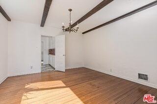 305 S Peck Dr - Photo 2 of 8