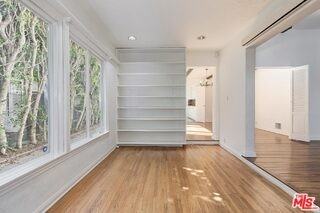 305 S Peck Dr - Photo 3 of 8