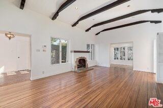 305 S Peck Dr - Photo 6 of 8