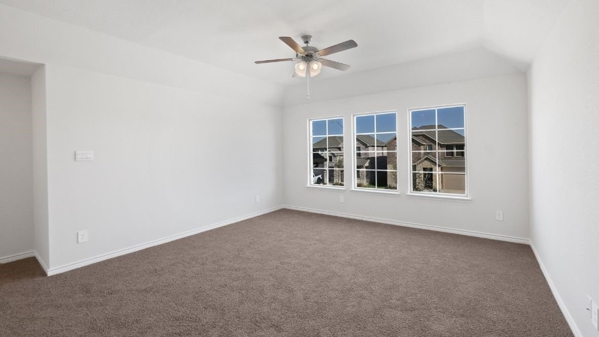 1617 Harmony Haven Dr - Photo 3 of 10
