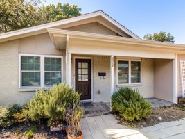 featured image of 329 N Cottonwood Dr