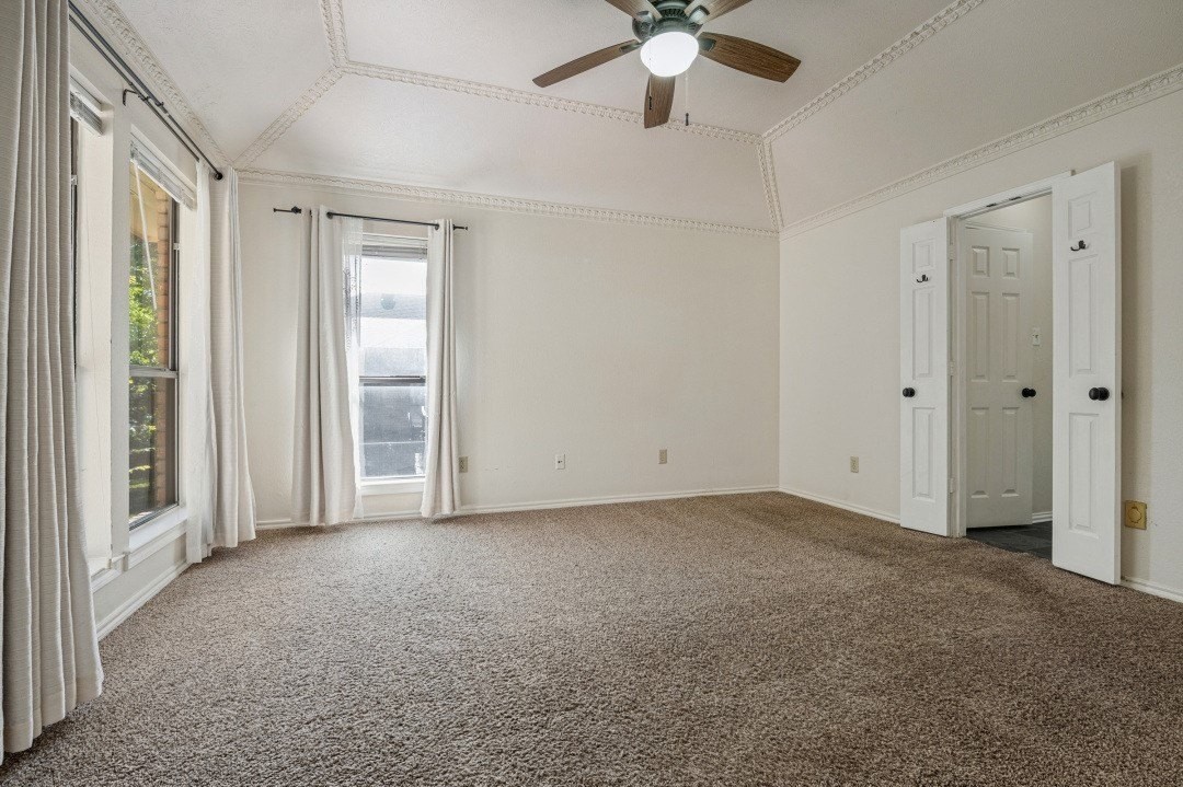 553 Ten Mile Dr - Photo 7 of 12