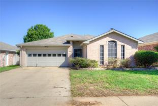 5733 Vandalia Trl - Photo 1 of 1