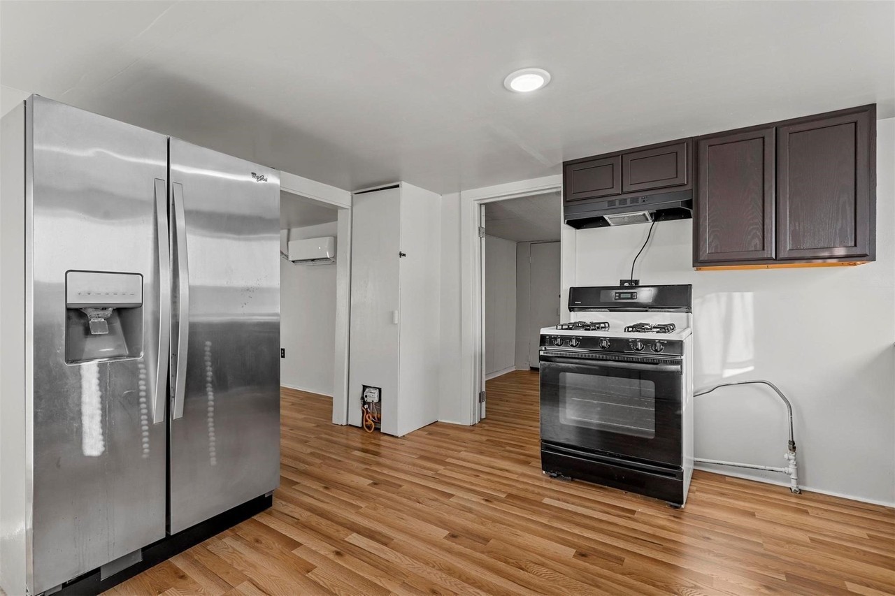 1310 N Rusk St - Photo 4 of 15