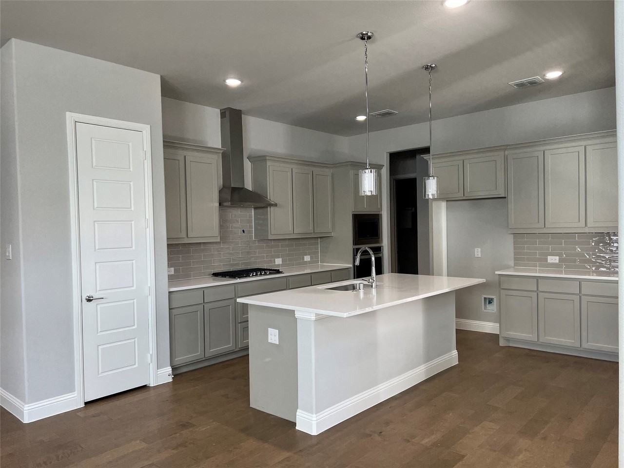 12933 Cooper River Trl - Photo 3 of 21