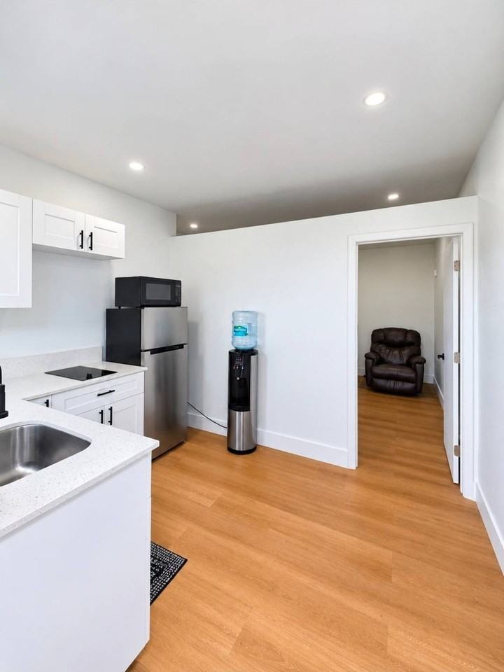 10325 Sw 91st St - Photo 2 of 4