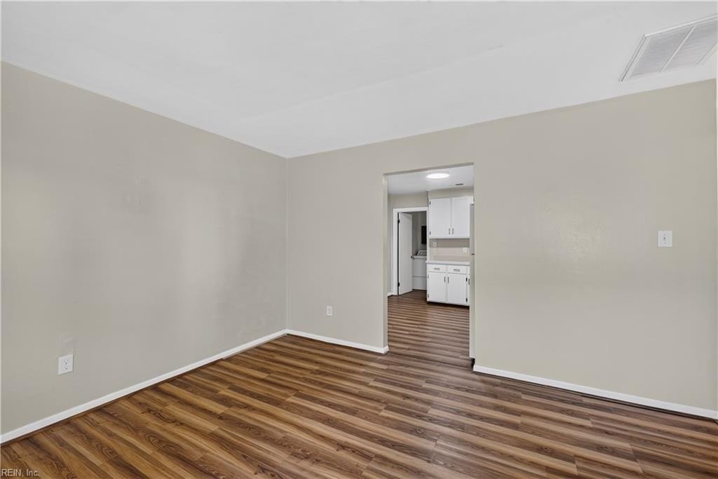 112 S Corwood Ave - Photo 6 of 22