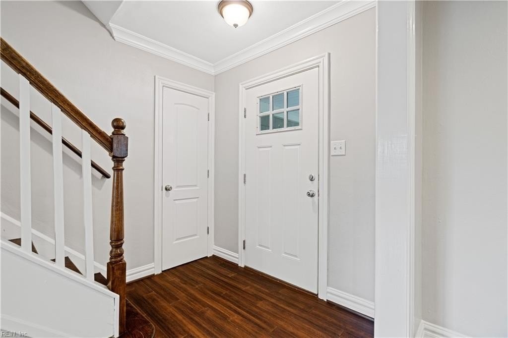 417 Cold Spring Rd - Photo 3 of 41