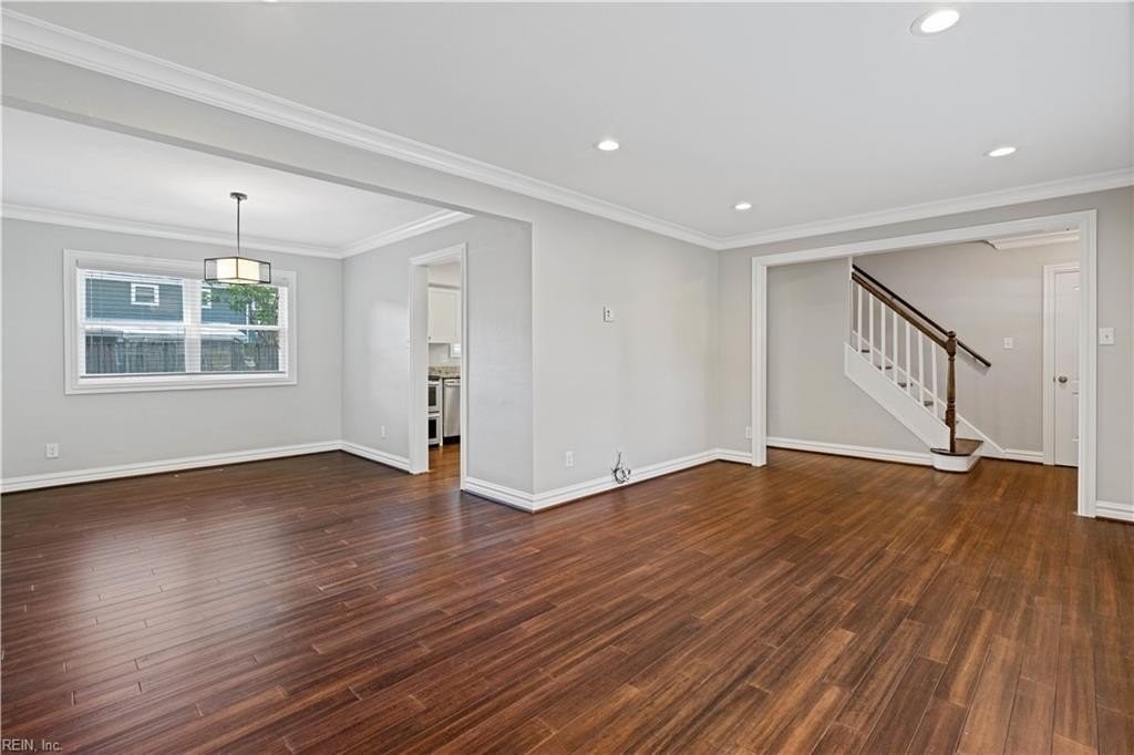 417 Cold Spring Rd - Photo 6 of 41